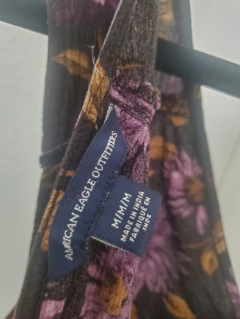 American Eagle Purple Floral Loose Flowy Velvet Trim Top Womens Medium - Picture 8 of 10